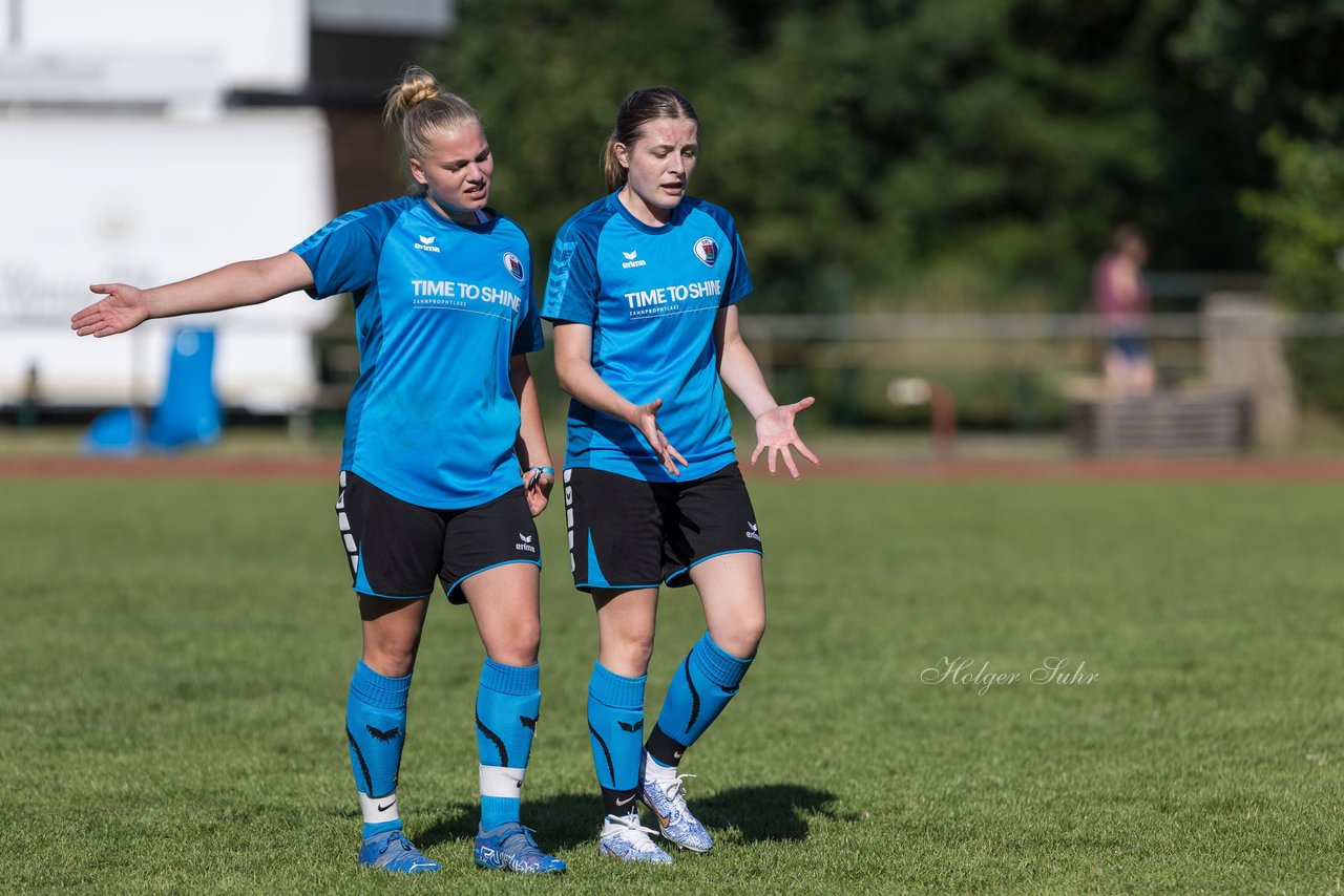 Bild 71 - Loewinnen Cup